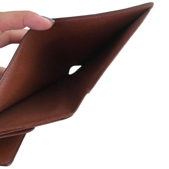 ✨️LOUIS VUITTON MONOGRAM PORTE TRÉSOR INTERNATIONAL WALLET - Picture 6 of 11